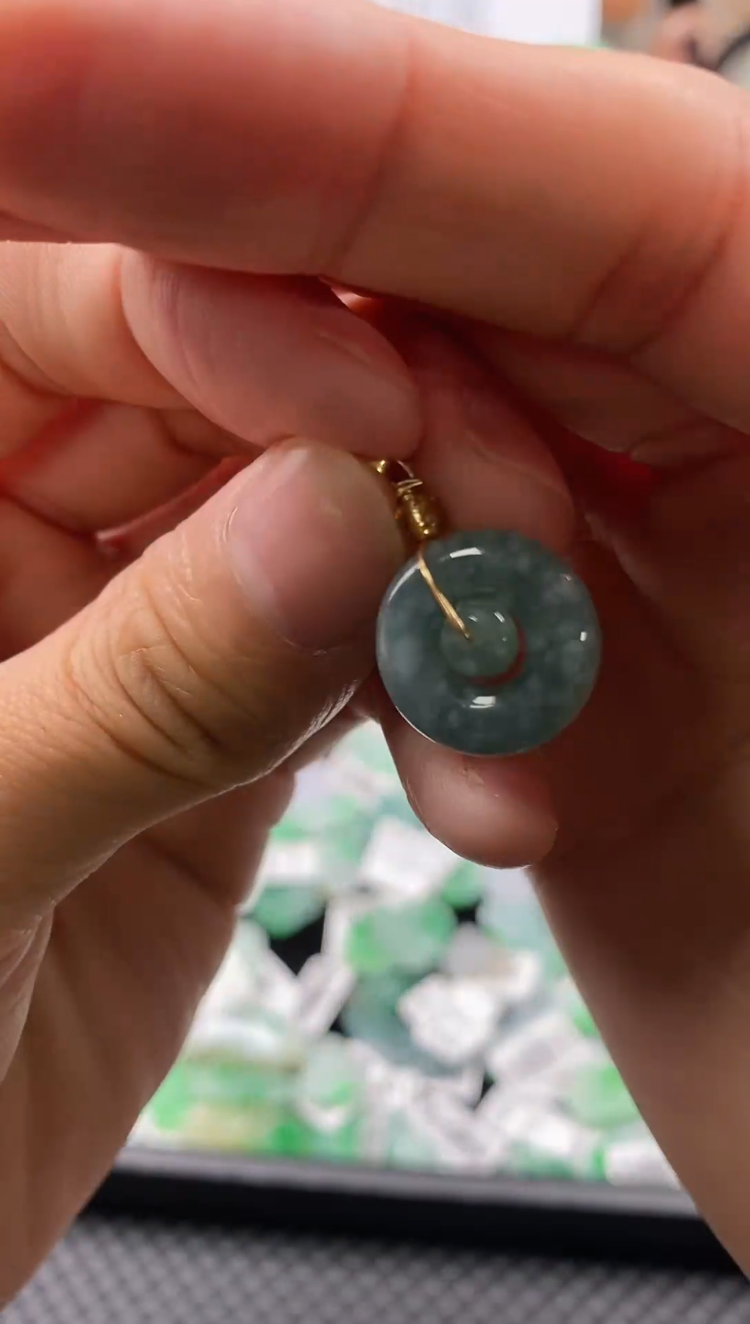 【闪购商品】翡翠颈饰未镶嵌40子母扣