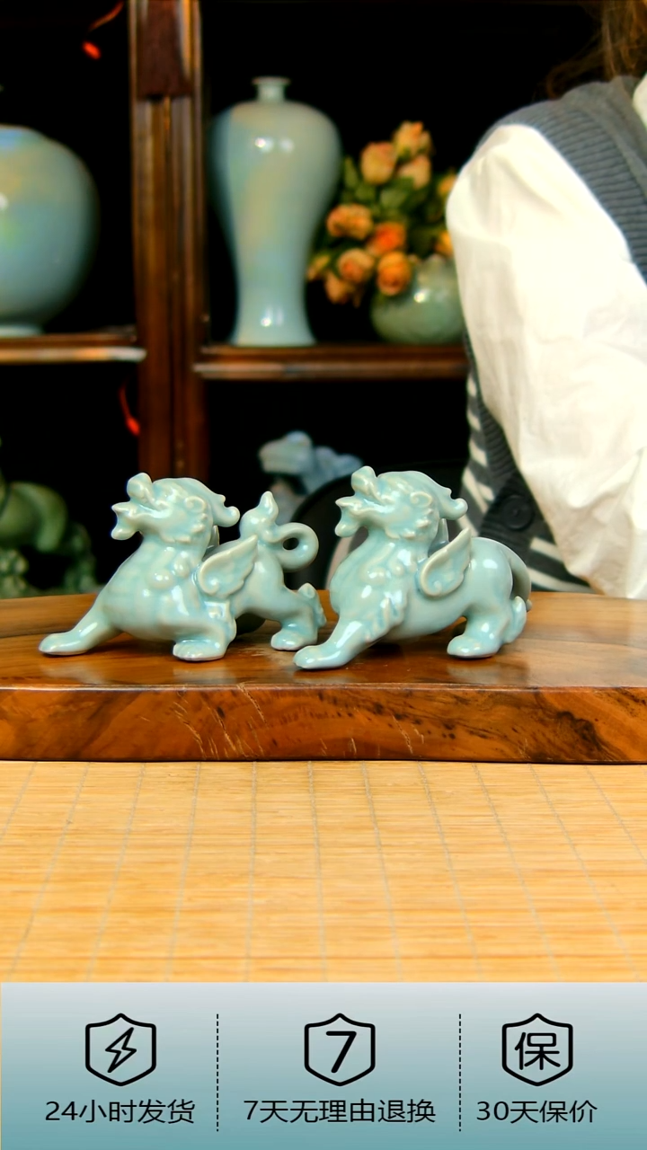 仿古釉麒麟一对天青色