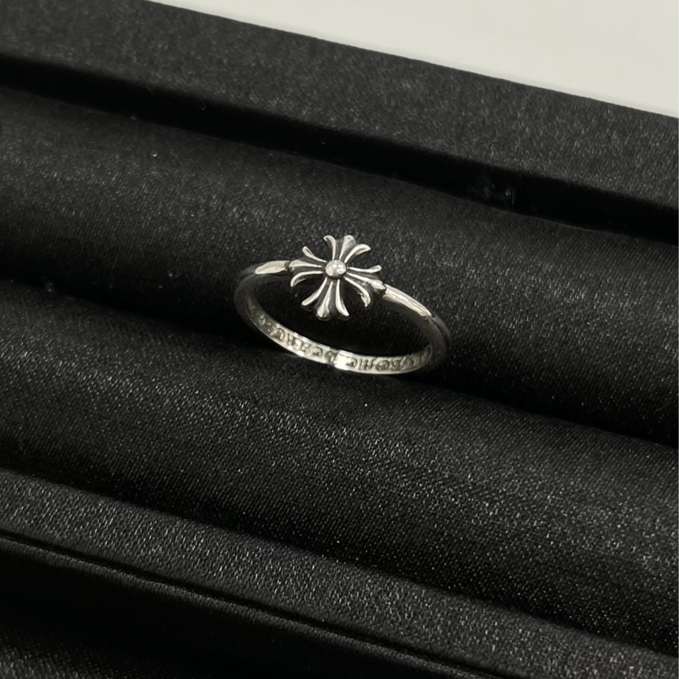 未使用 Chrome Hearts/克罗心 925银泡泡糖十字花戒指