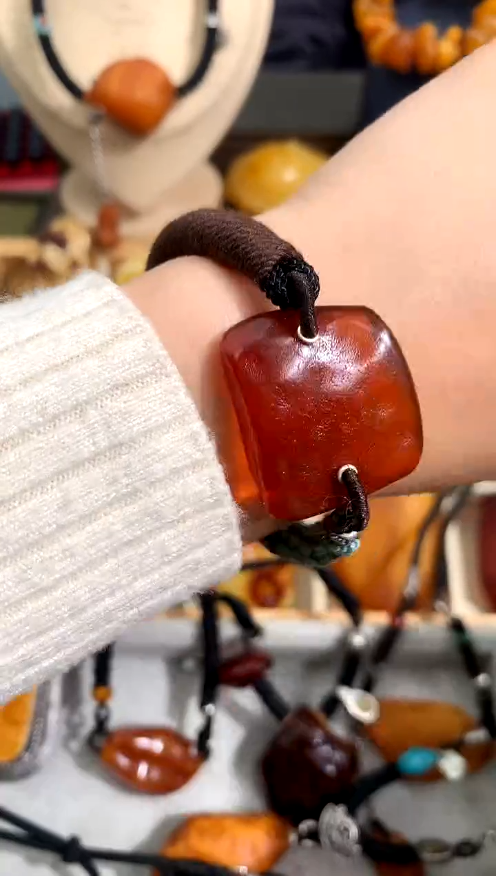 【闪购商品】蜜蜡裸石未镶嵌似玉