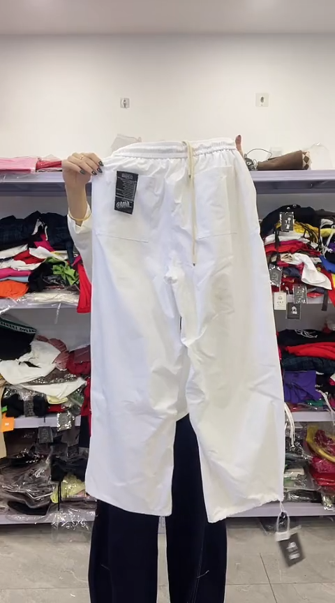 锦纶闪电购精品女装6S瑕疵
