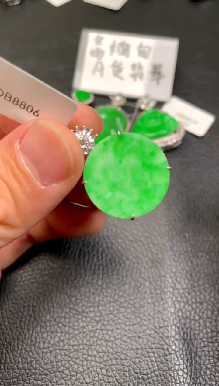 【闪购商品】翡翠吊坠(不含链)银S925镶嵌吊坠