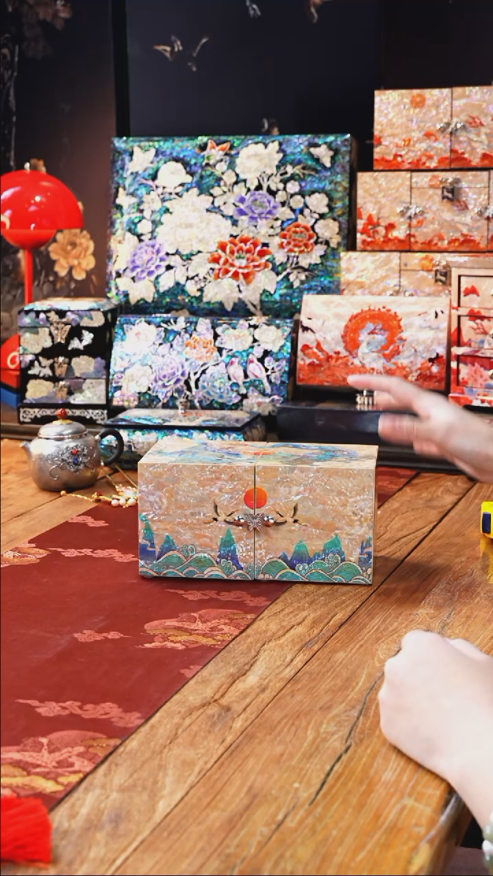 【闪购商品】瓷片豆包家推荐螺钿首饰盒