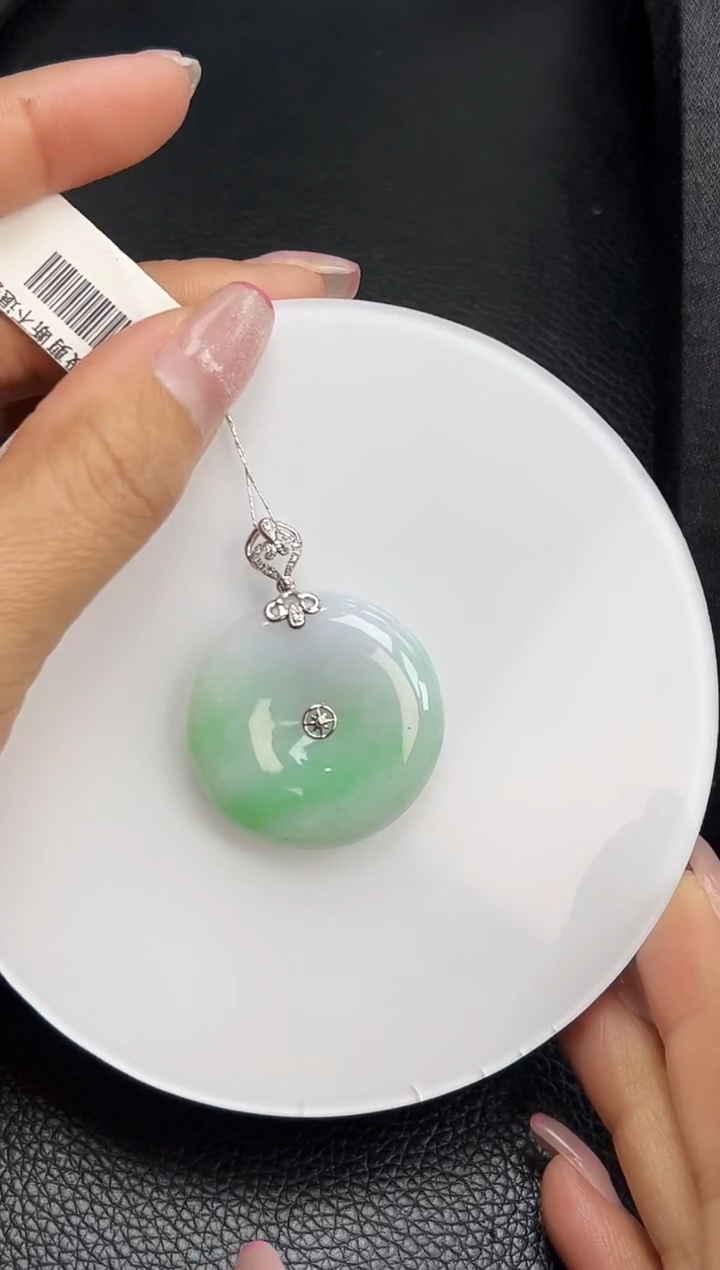 【闪购商品】翡翠颈饰18K金镶嵌YM202-198-4 平安扣