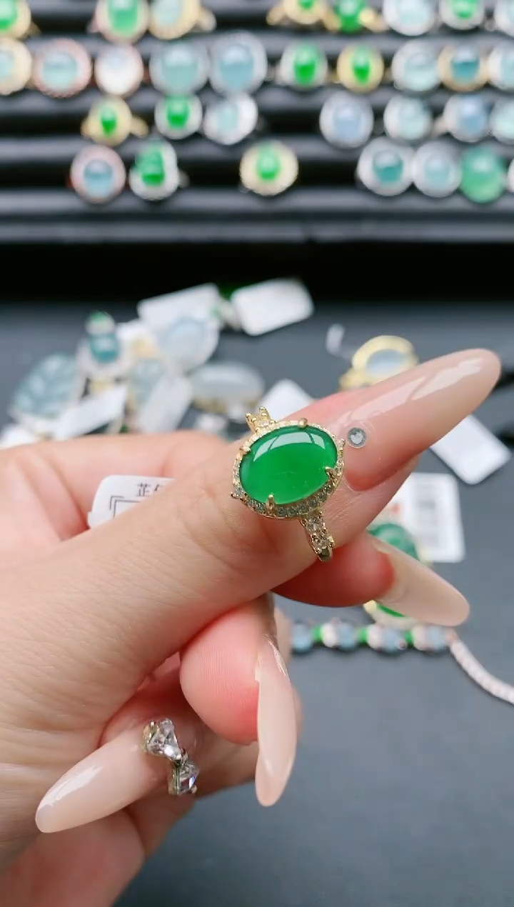 【闪购商品】翡翠戒指银S925镶嵌111111