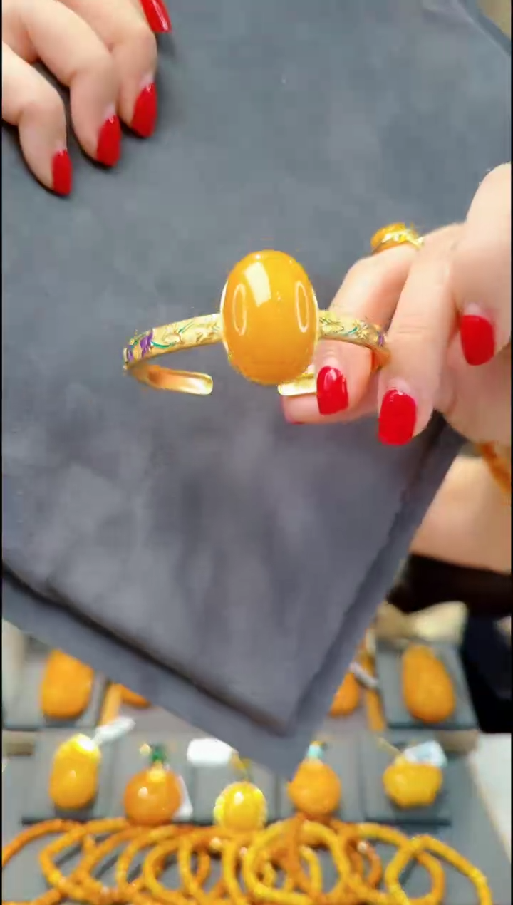 【闪购商品】蜜蜡手镯银S925镀金镶嵌H603蜜蜡手镯