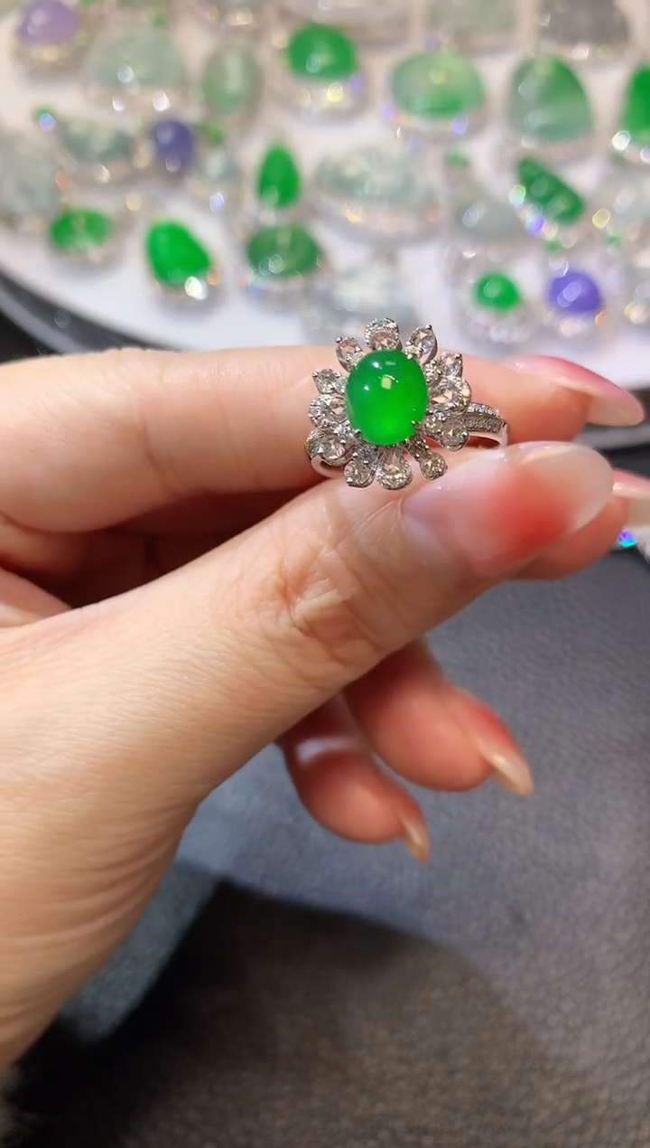 【闪购商品】翡翠戒指18K金镶嵌D23 翡翠