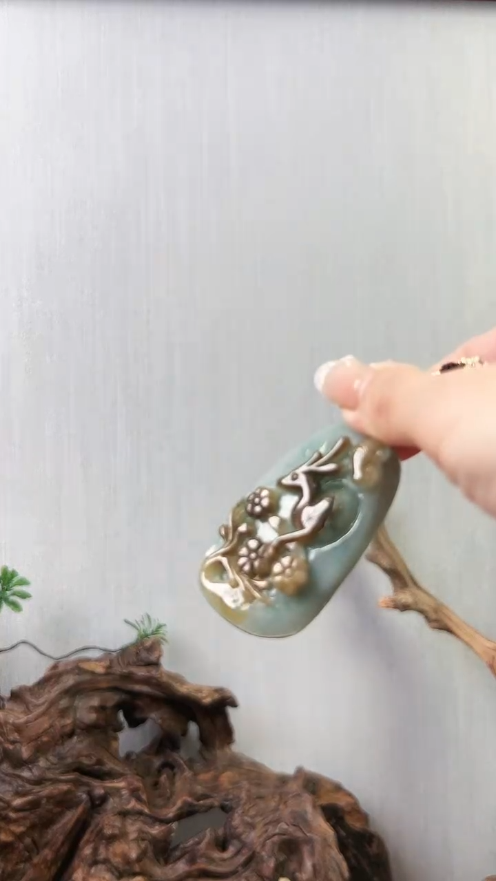 【闪购商品】翡翠颈饰未镶嵌路路通