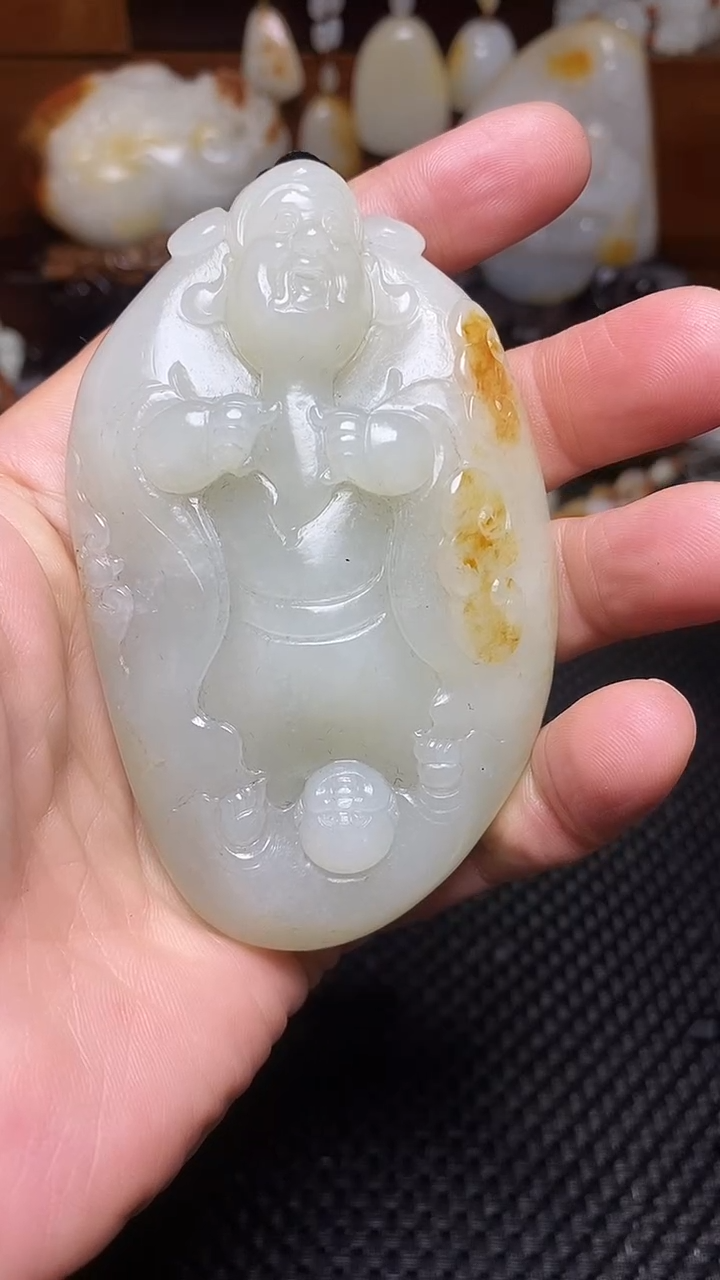 康**堂天然玉石     