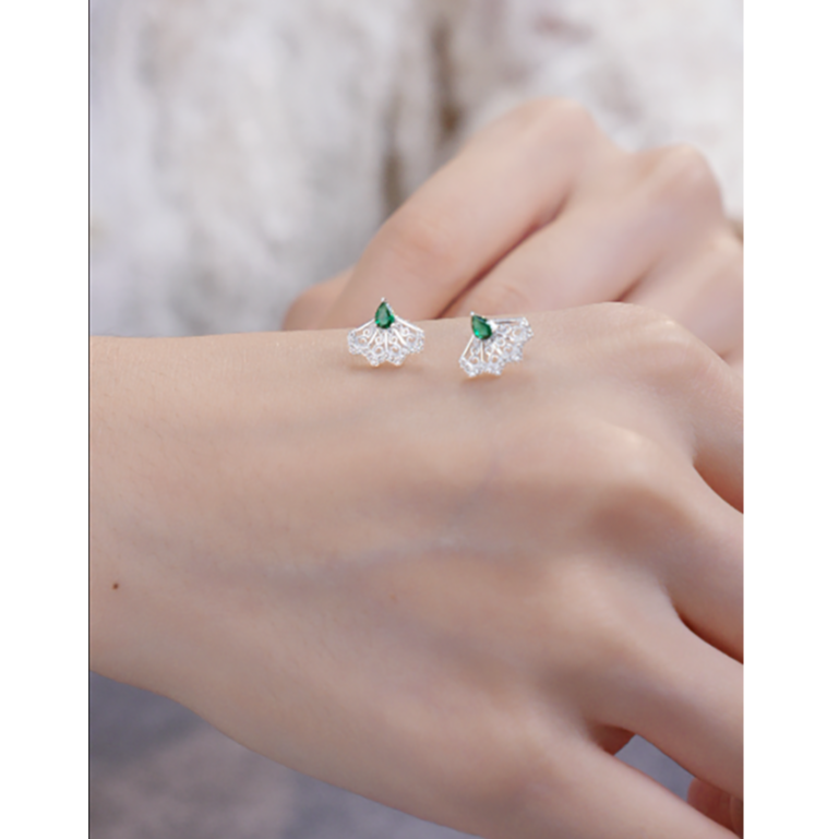 925银银制品 【锤痕银楼】银扇形耳钉女