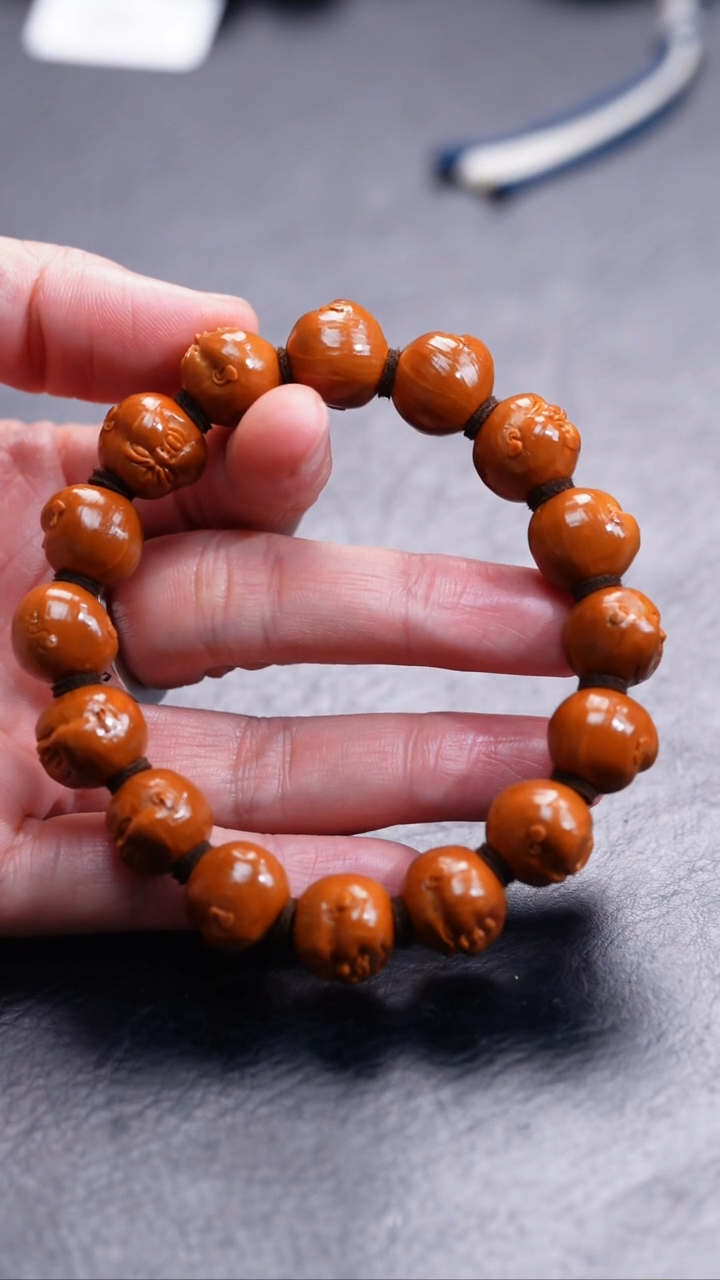 【闪购商品】橄榄核吊坠橄榄核