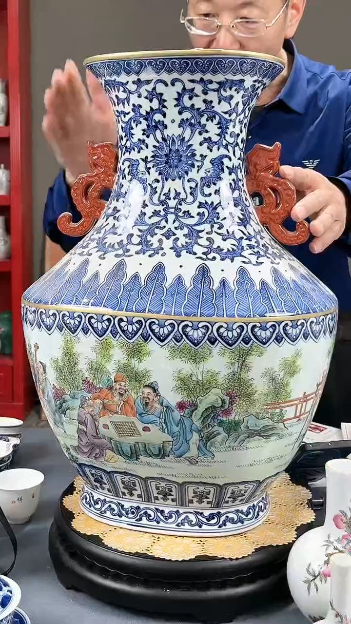 【闪购商品】官窑瓷画院634官窑瓷画院人物缠枝双耳樽