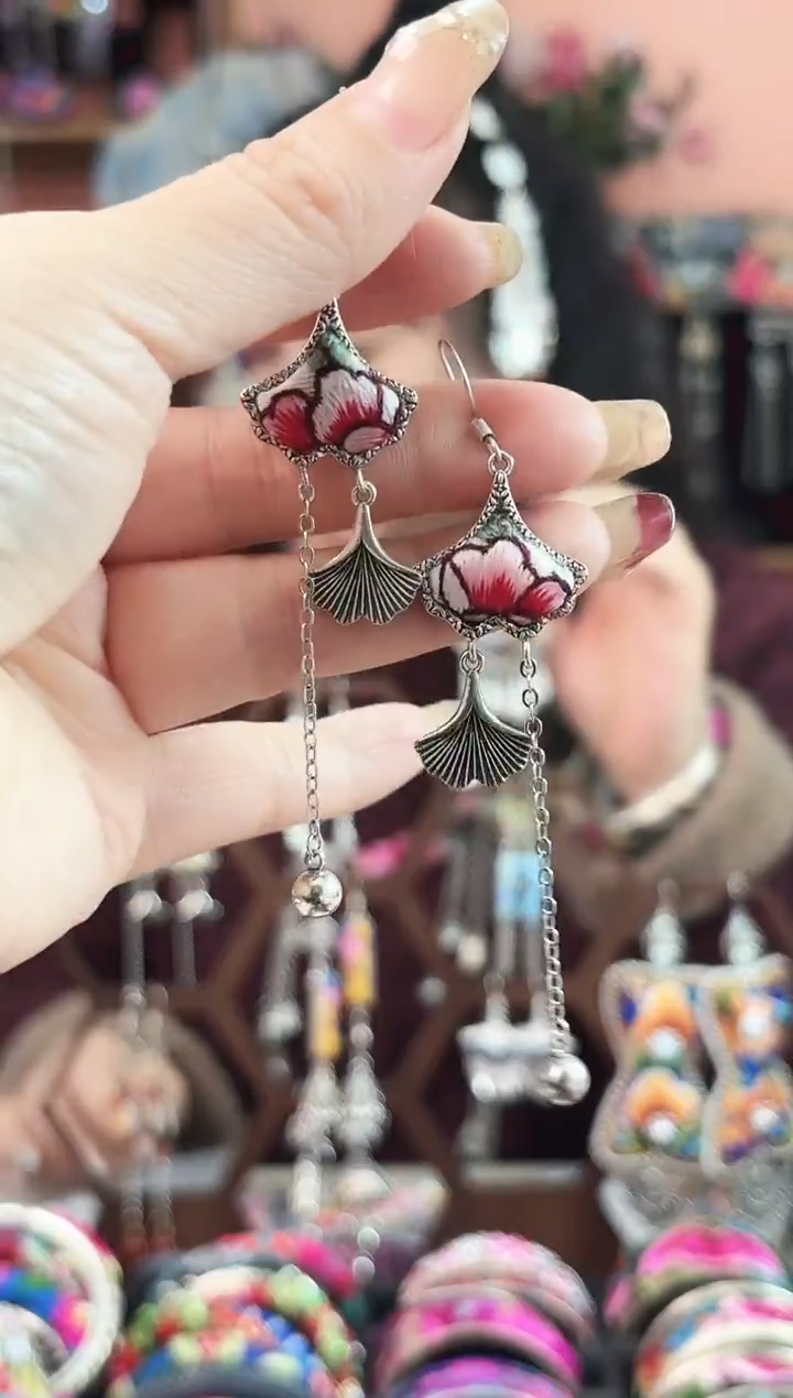 艺枝独绣手工饰品30