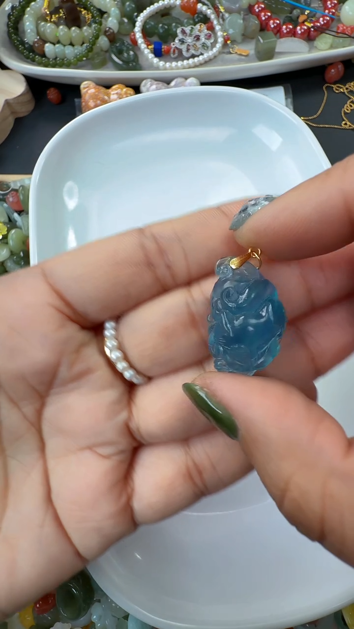 银S925镶嵌吊坠(不含链)海蓝宝石暖*.150一个暖暖