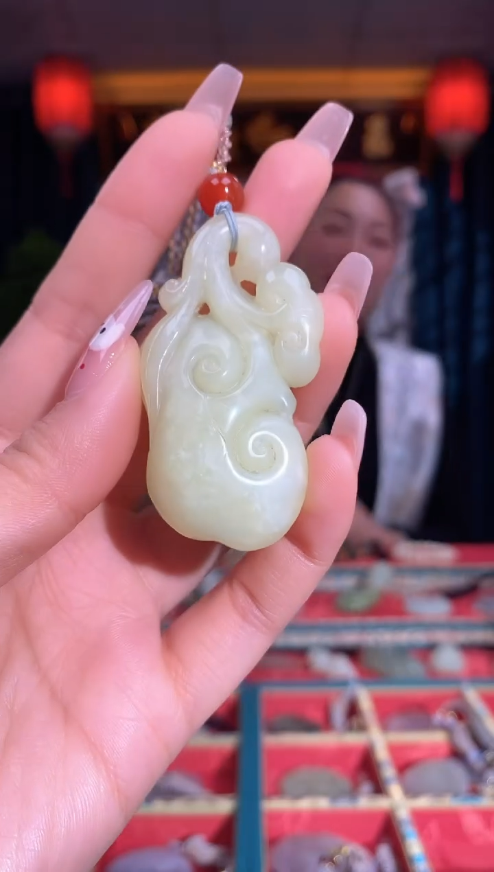 【闪购商品】和田玉颈饰未镶嵌如意