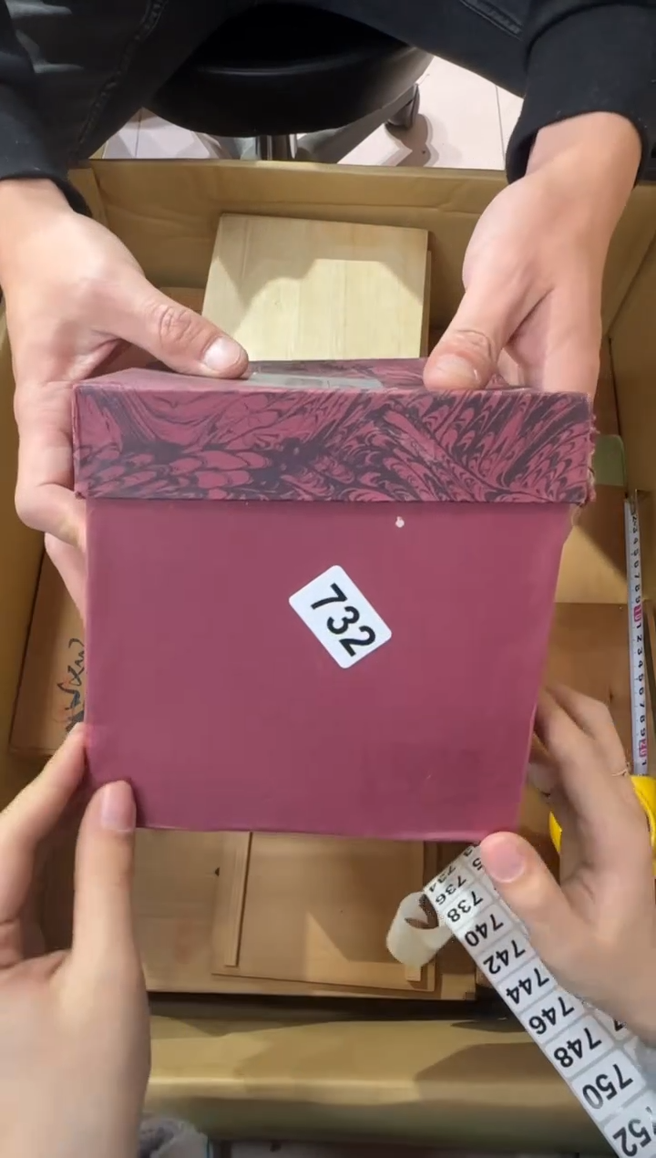 用****?732...中古產品謹慎參拍