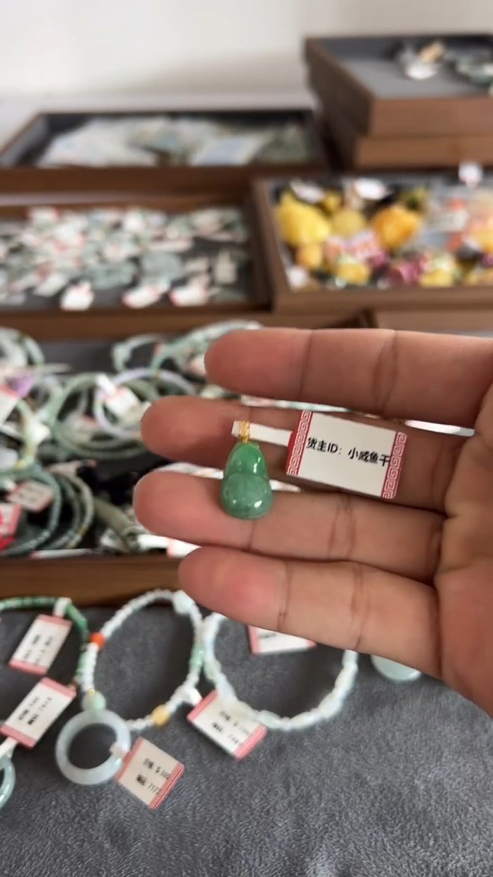 颈饰未镶嵌翡翠7266号买断