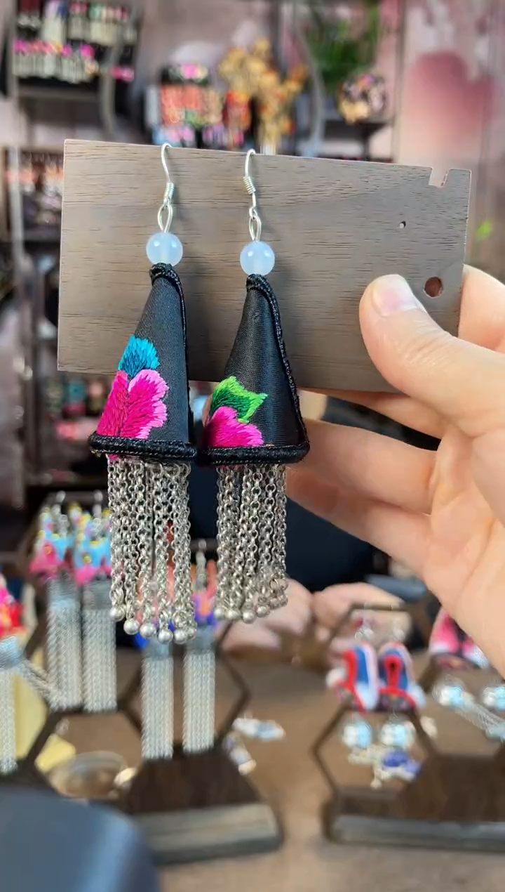 织绣民族风手工非遗老绣饰品331