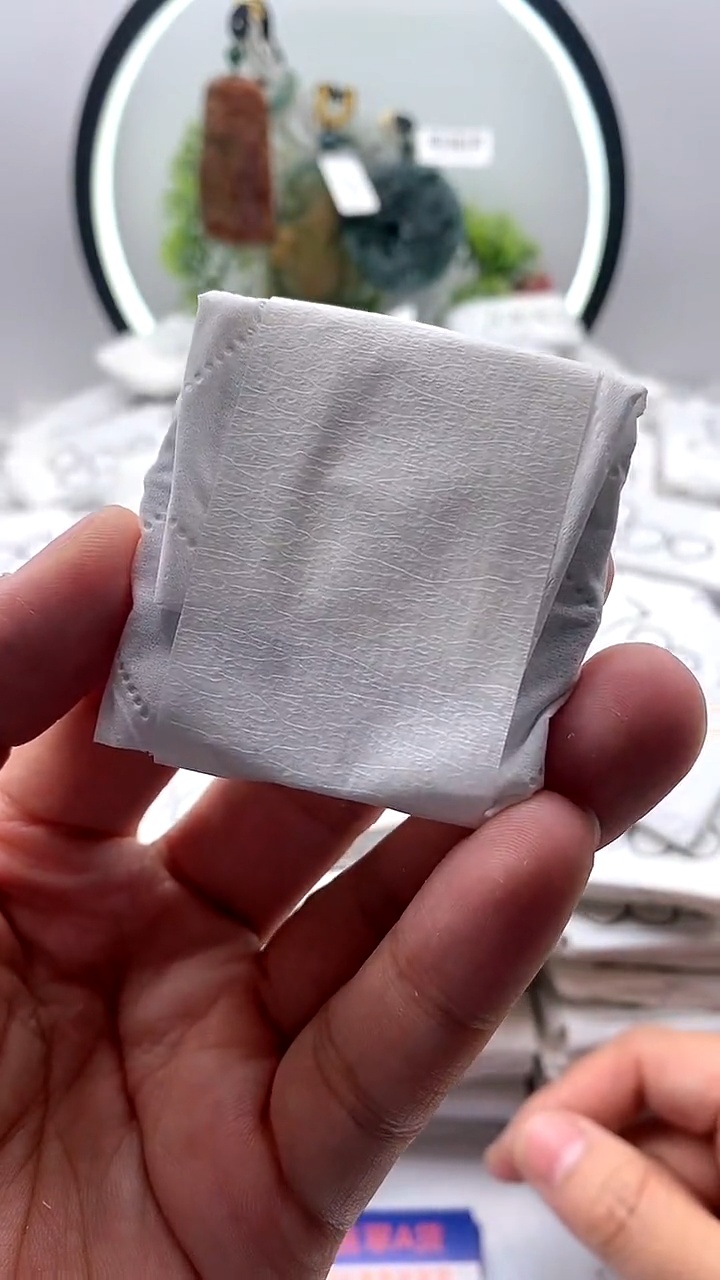 【闪购商品】翡翠颈饰未镶嵌啊啊啊啊是