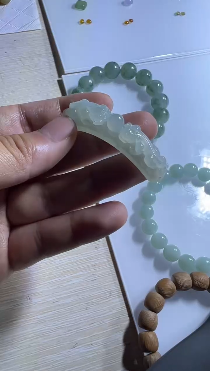 【闪购商品】定制翡翠未镶嵌手牌