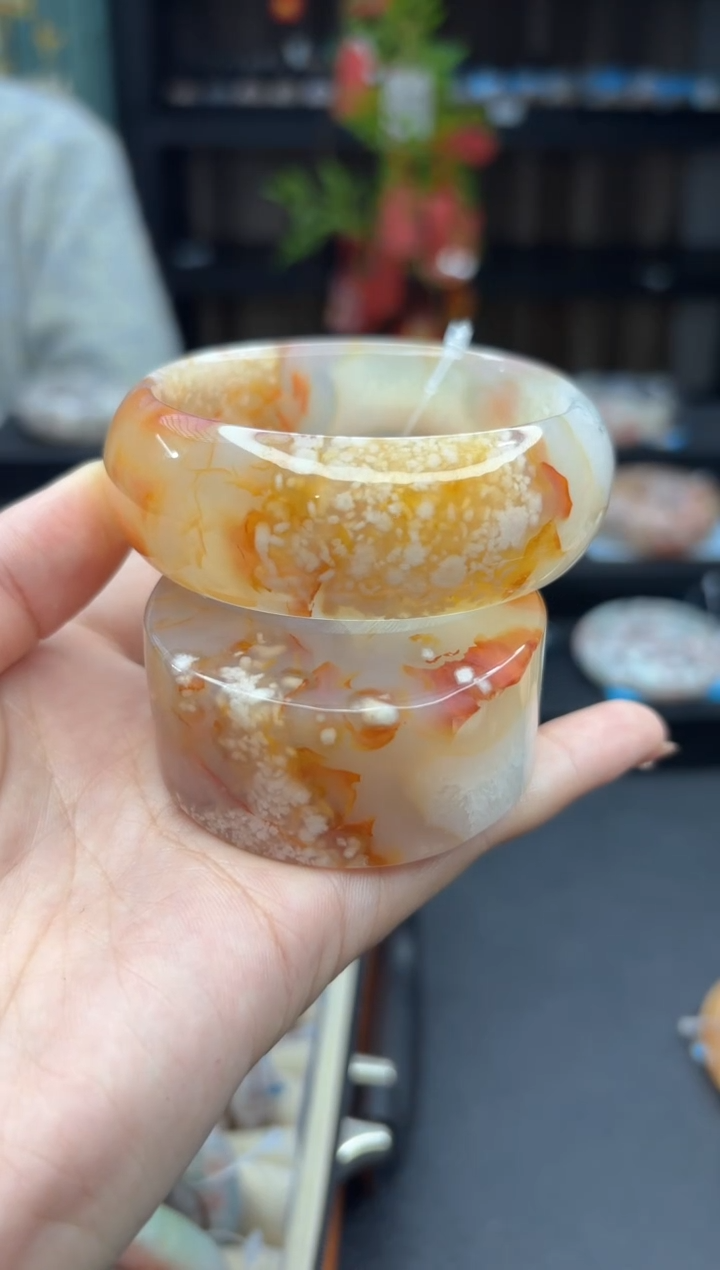 【闪购商品】石英质玉手镯未镶嵌97（58圈赠送镯心）