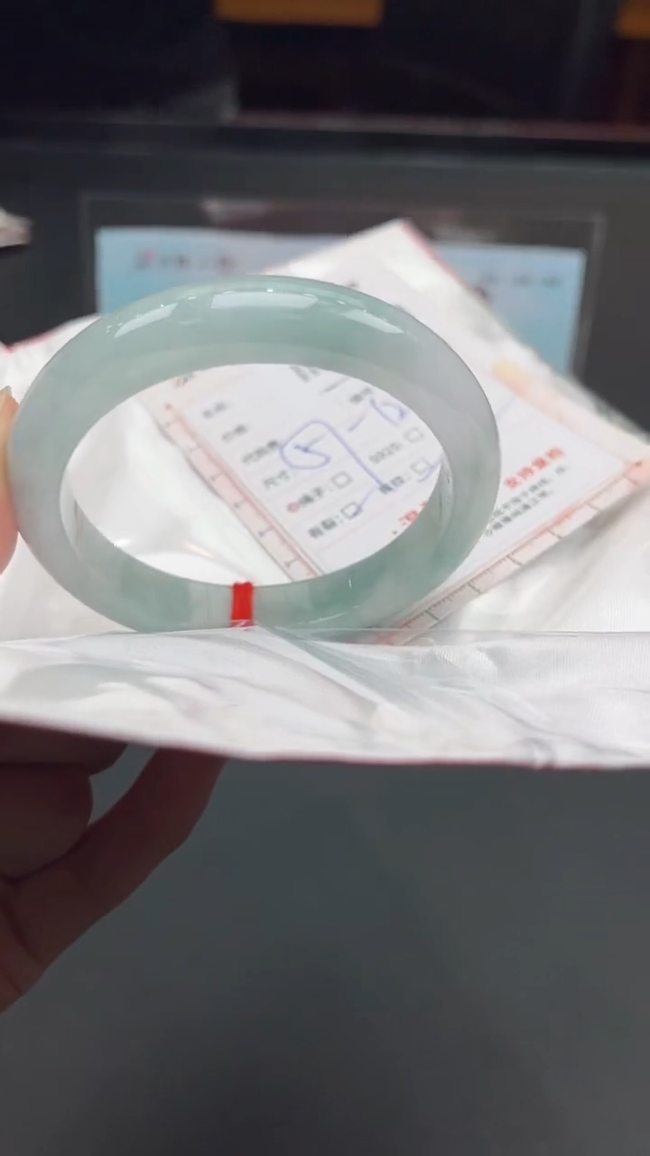 【闪购商品】定制翡翠未镶嵌天然缅甸翡翠手镯205