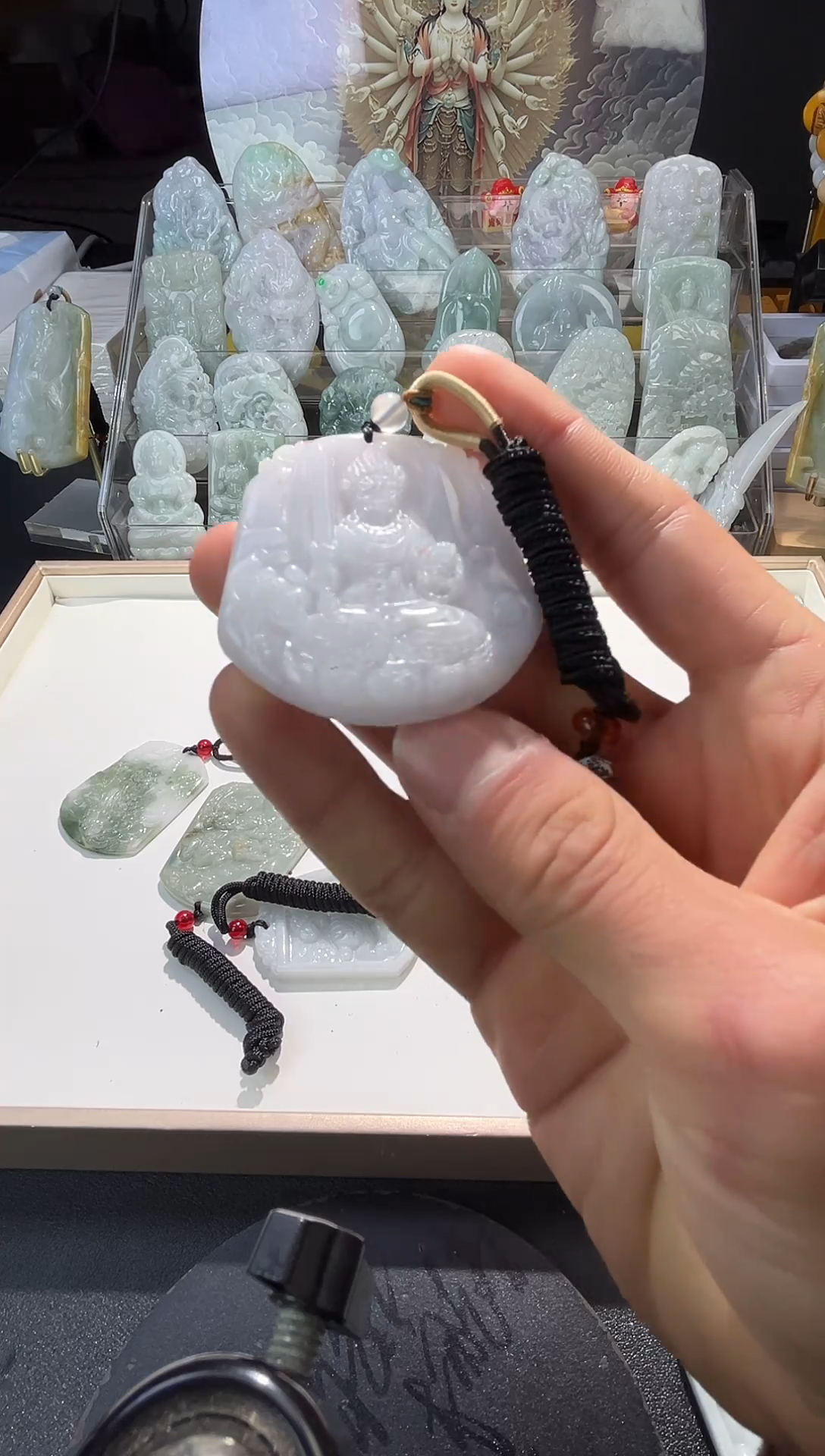 颈饰未镶嵌翡翠1