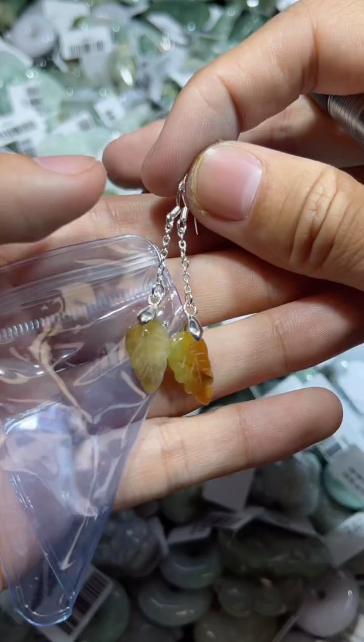 【闪购商品】翡翠颈饰未镶嵌00002782