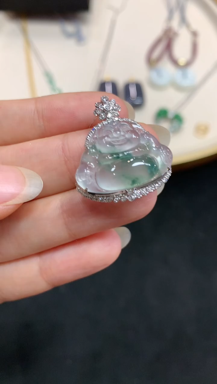 【闪购商品】翡翠吊坠(不含链)18K金镶嵌W258|9800