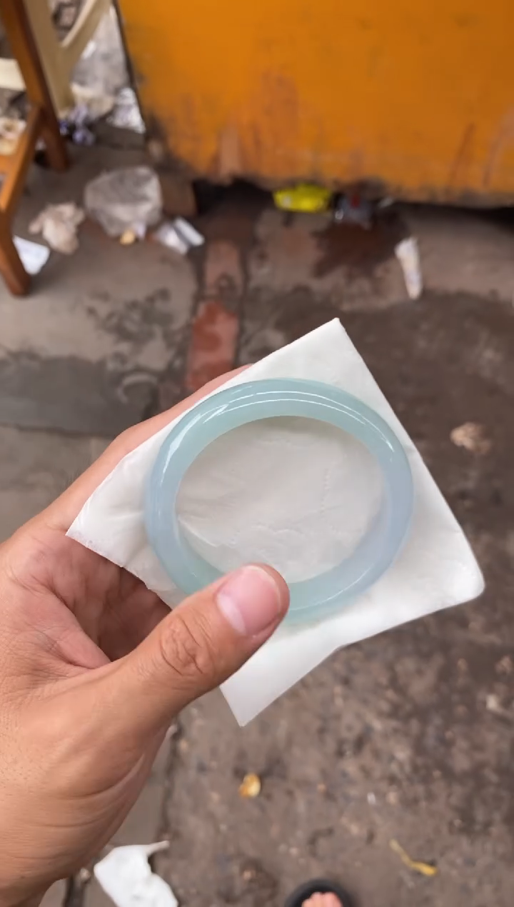 定制翡翠未镶嵌毛货需精细抛光57