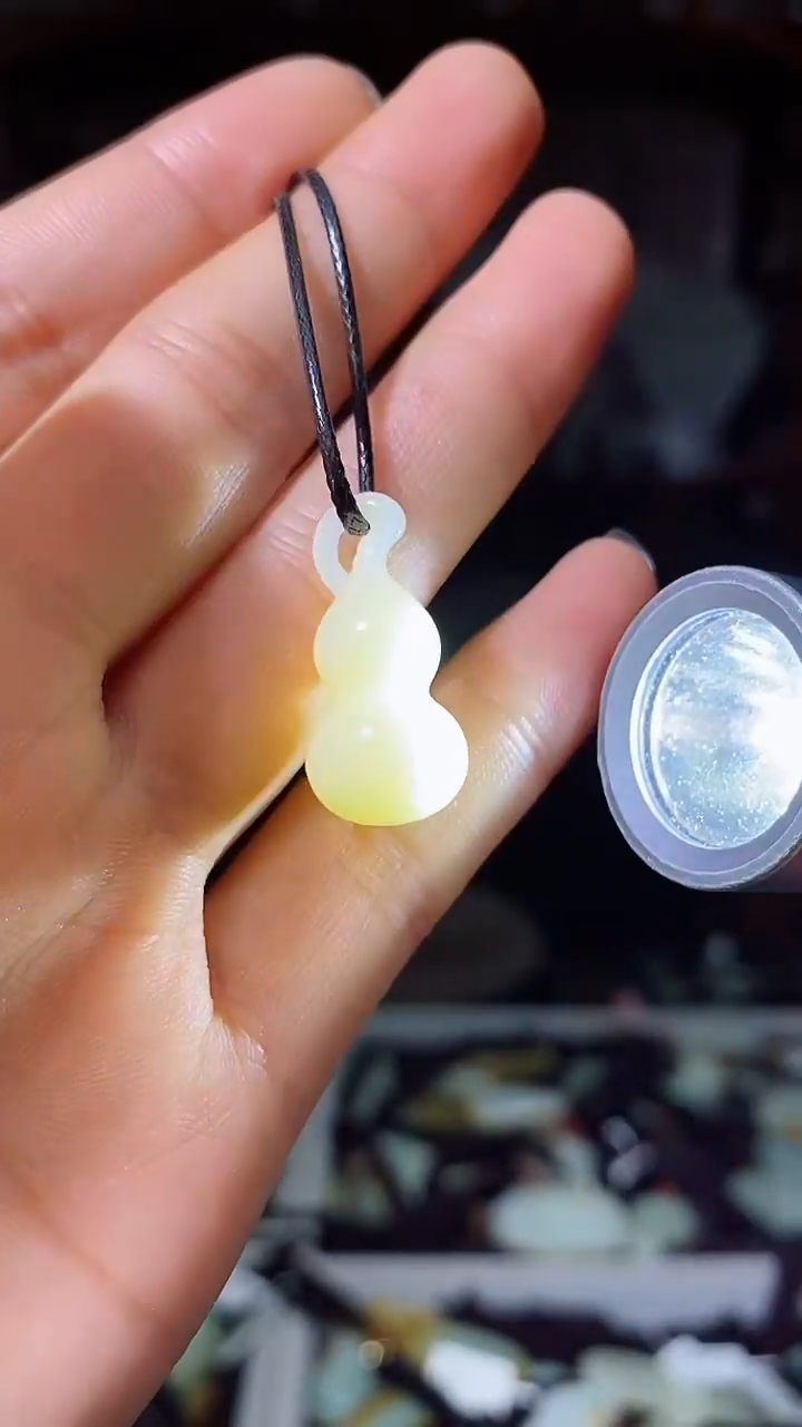 【闪购商品】和田玉挂件未镶嵌1