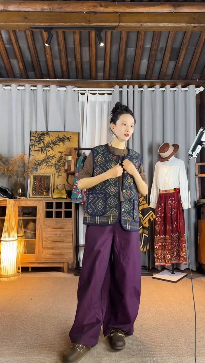 设计师款紫色猫眼裤