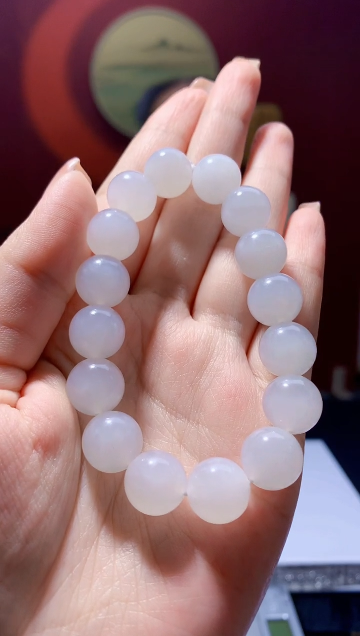 定制和田玉虎妹定制和田玉链接HTY010