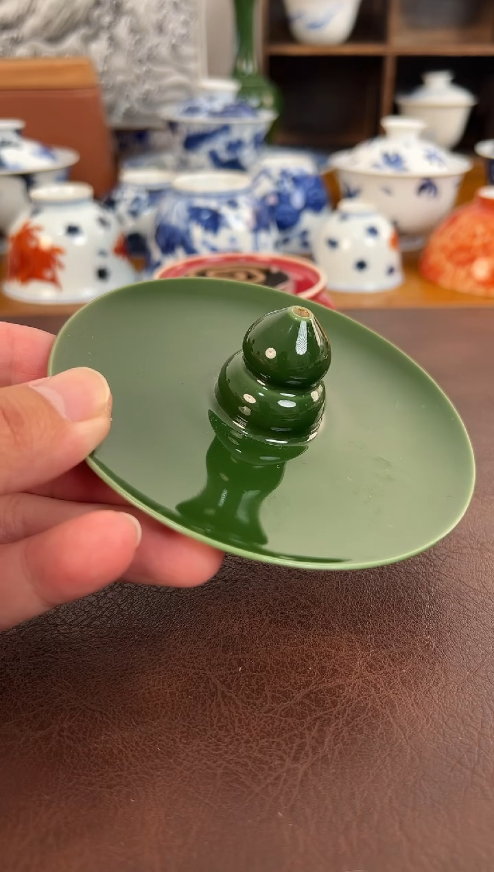 高温单色釉小摆件