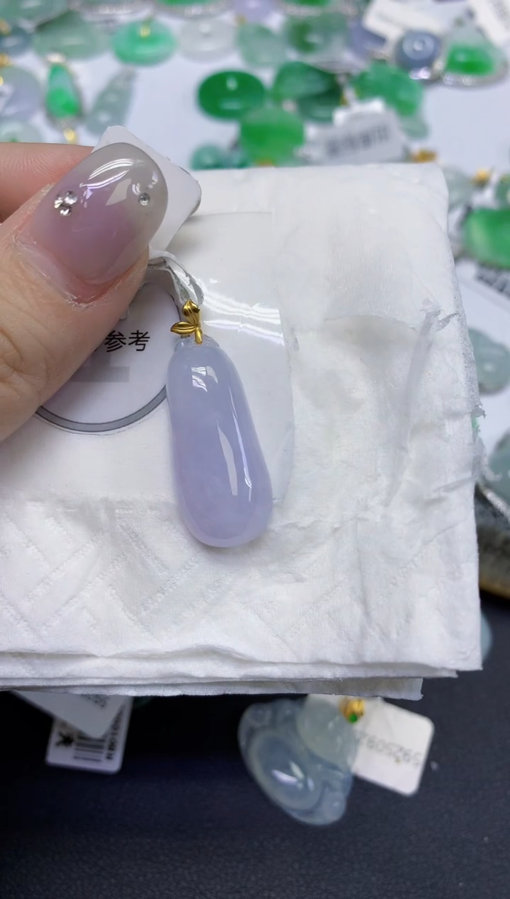 颈饰18K金镶嵌翡翠天然缅甸翡翠A货百元以上9元证书费自理