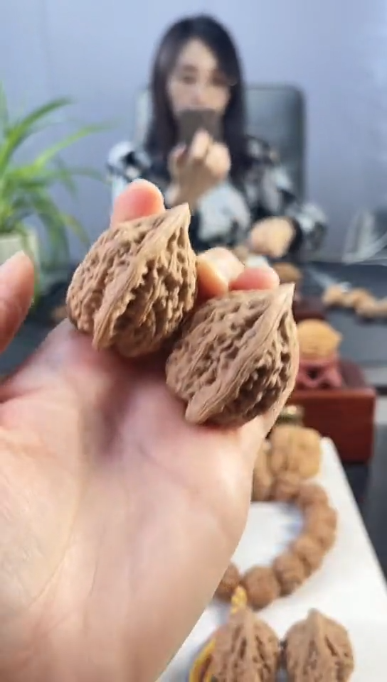 把件文玩核桃6号鸡心