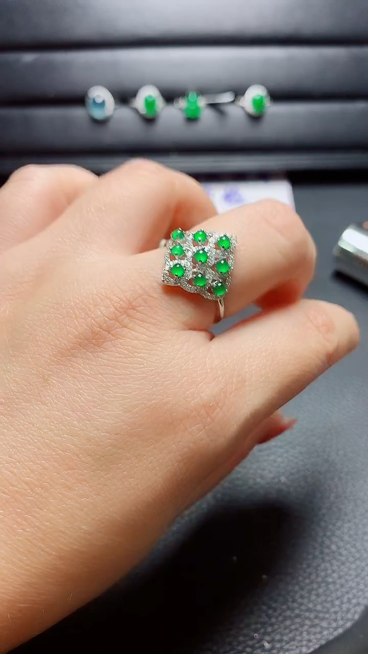 银S925镶嵌戒指翡翠  天然翡翠A货s925银镶