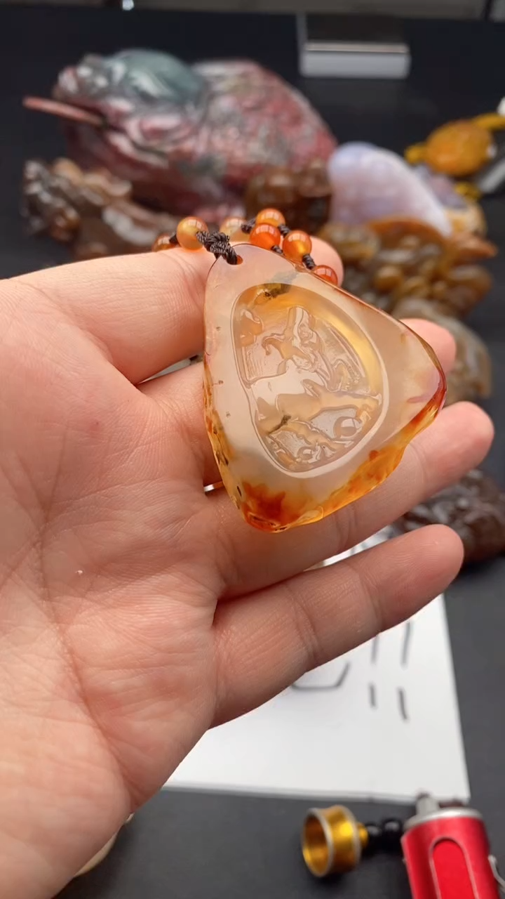 【闪购商品】玛瑙/玉髓颈饰合金1