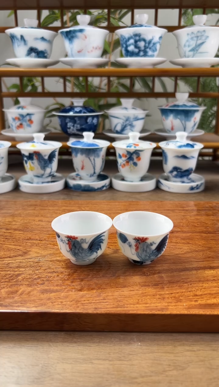 微瑕公鸡美人杯2个