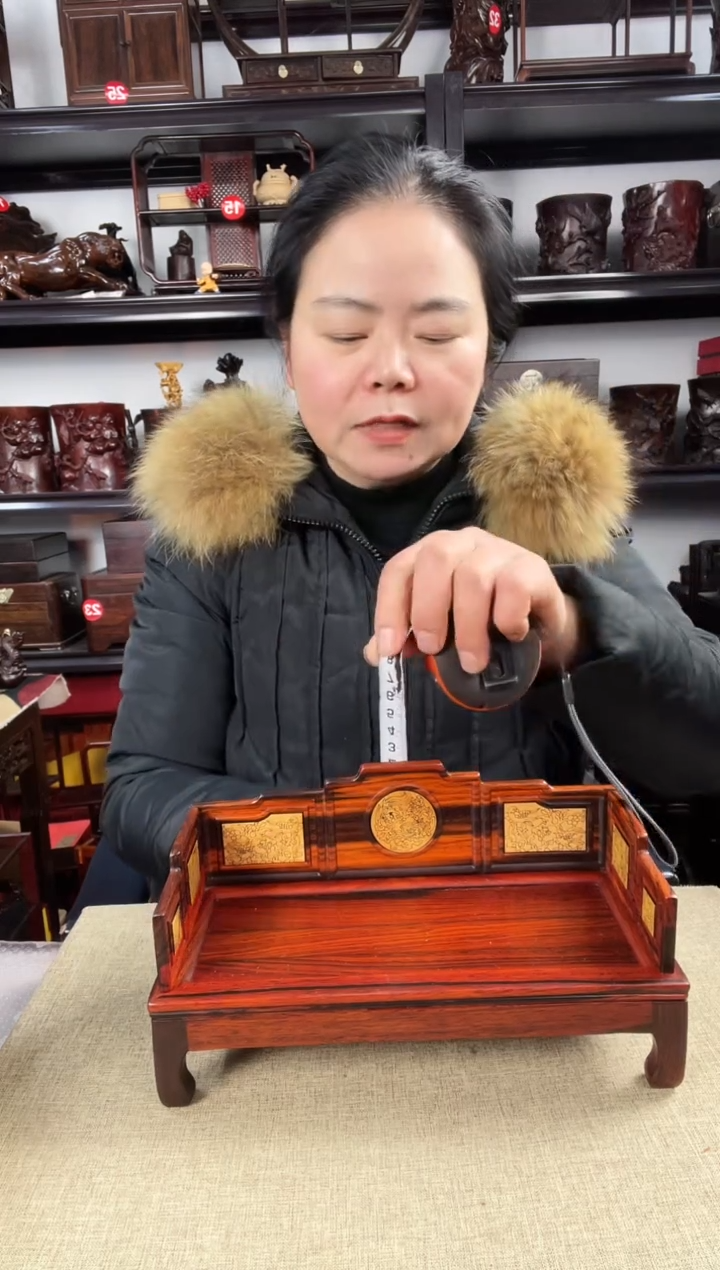 木2777老李红木工艺品