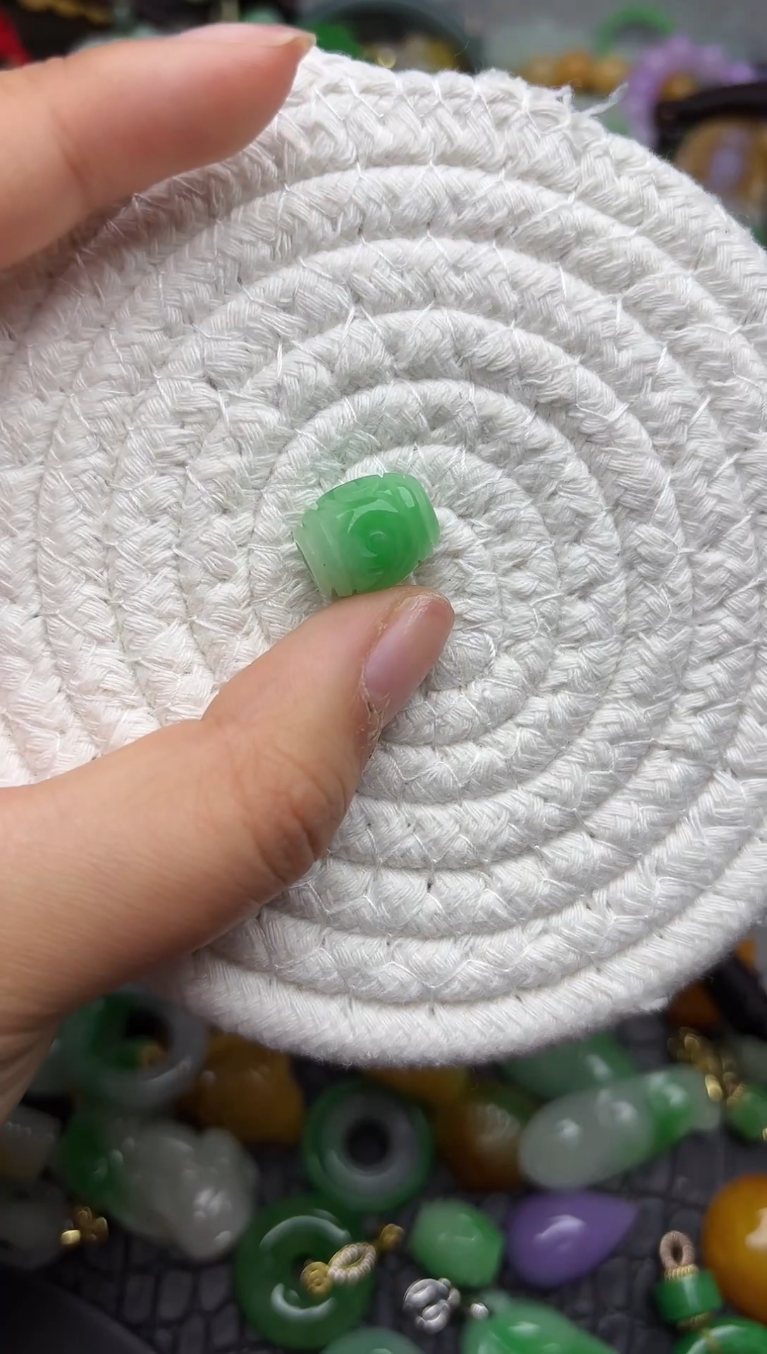 颈饰未镶嵌翡翠缅甸翡翠吊坠