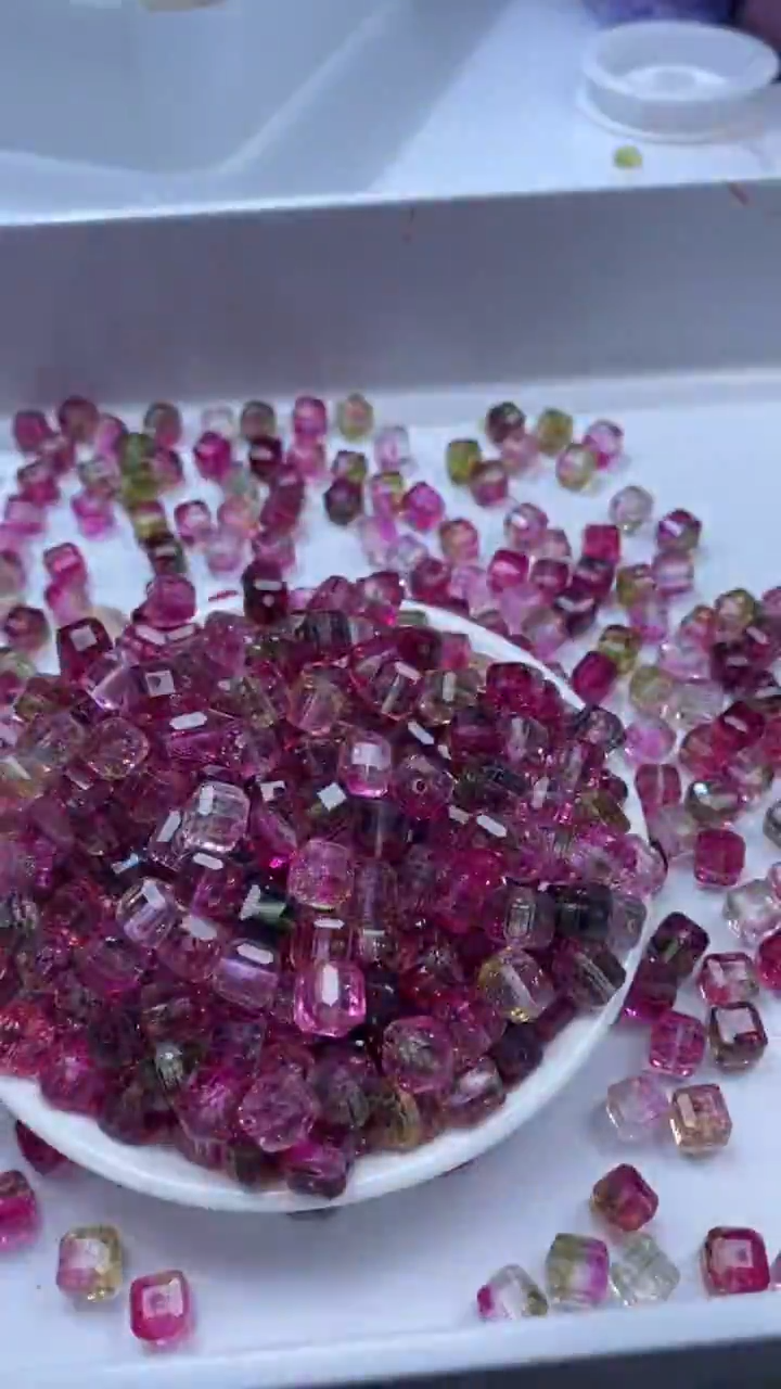 颈饰未镶嵌水晶W2991西瓜碧玺方糖8mm*7颗