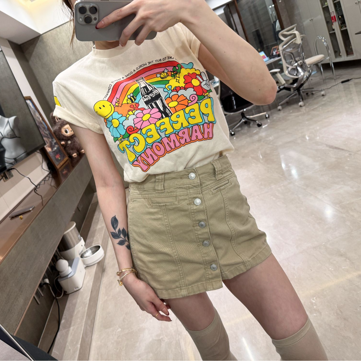 T&F美式印花圆领杏色百搭T恤TF2504SS33