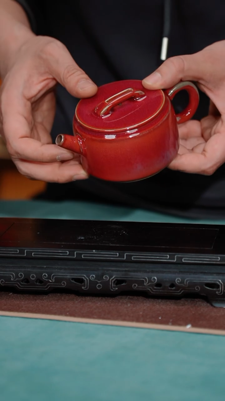 【闪购商品】瓷片101-1刘富安工作室汉瓦壶----