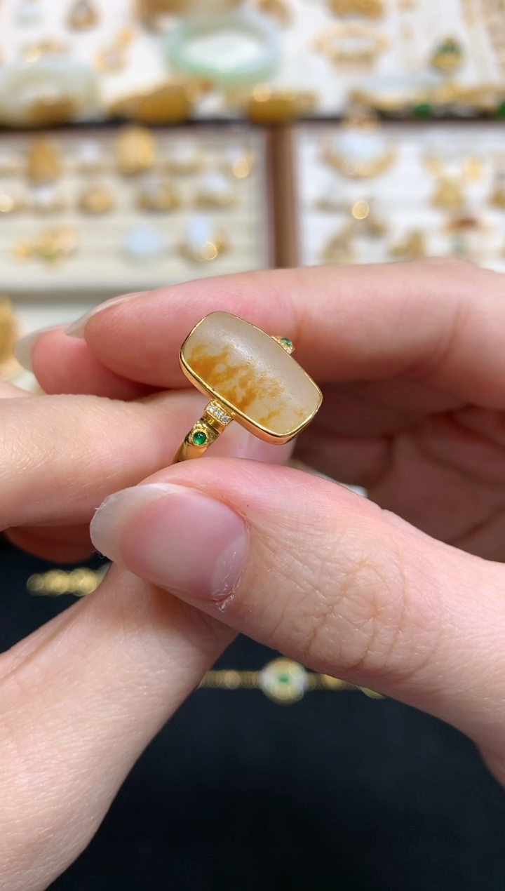 【闪购商品】和田玉戒指18K金镶嵌|5980