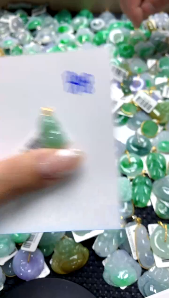 【闪购商品】翡翠颈饰18K金镶嵌111111111111111111