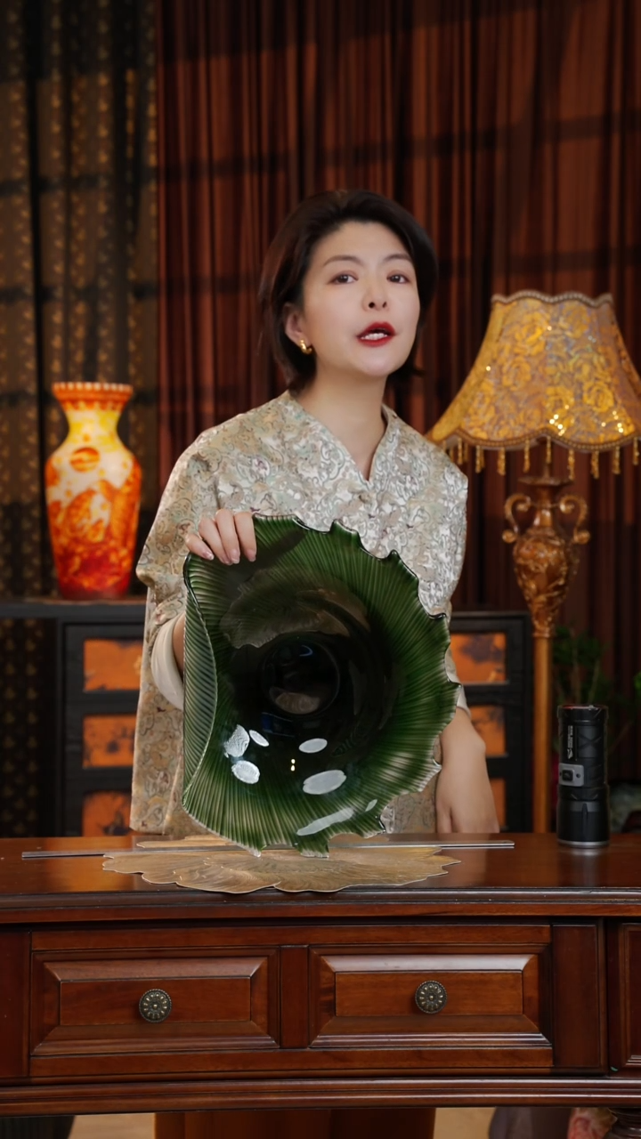 琉璃磨刻--翠螺-微瑕
