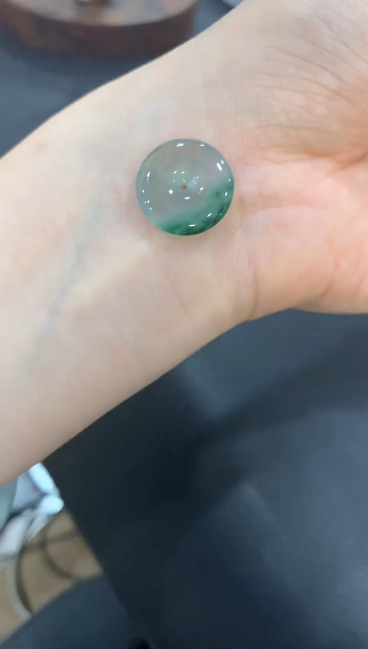 翡翠未镶嵌吊坠(不含链)平安扣