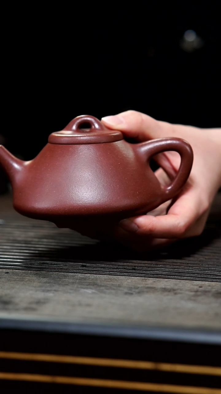 【闪购商品】紫砂茶壶微瑕全手台西底槽清子冶石瓢220cc