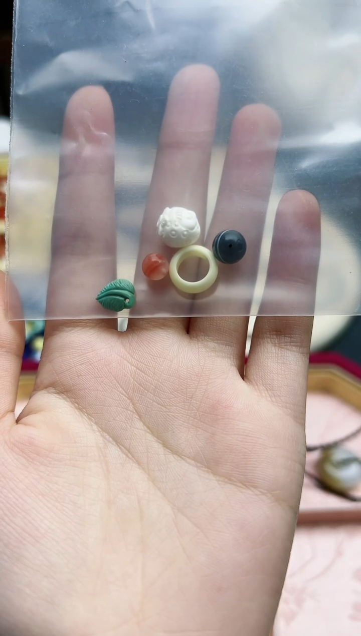 【闪购商品】蜜蜡裸石未镶嵌蜜蜡多宝配饰套装*1 YX